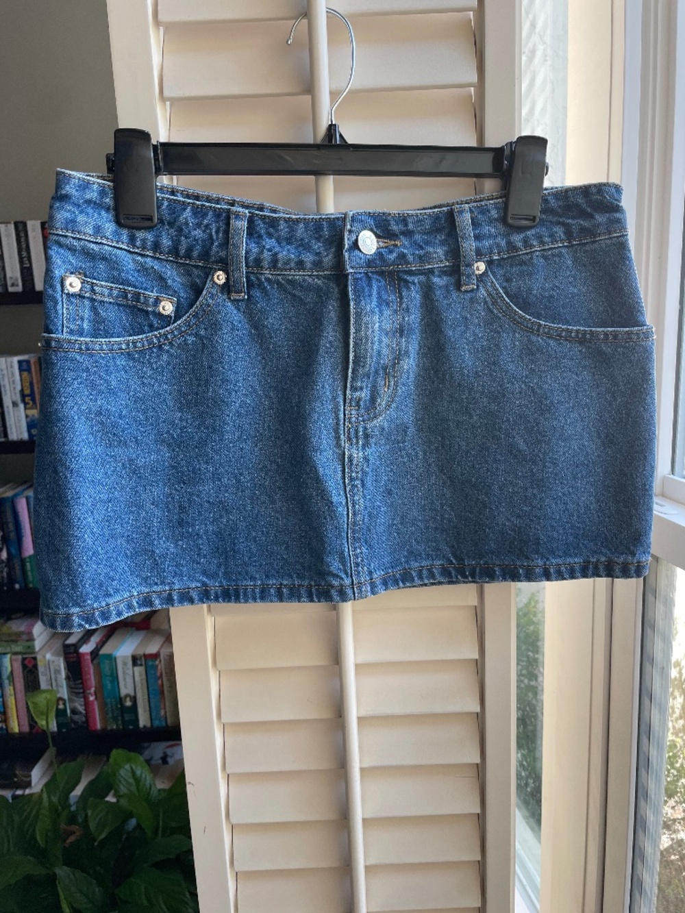 Edikted denim mini. ultra mini medium